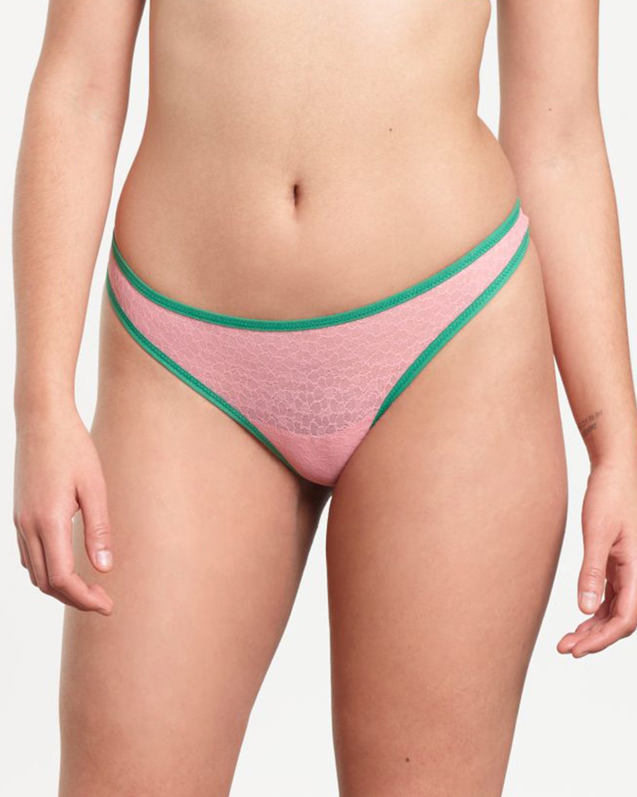 Lily Thong