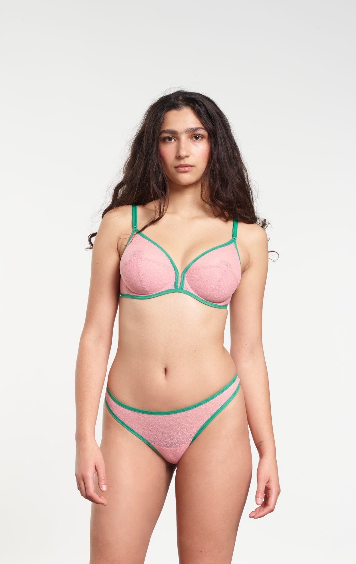 Lily Thong