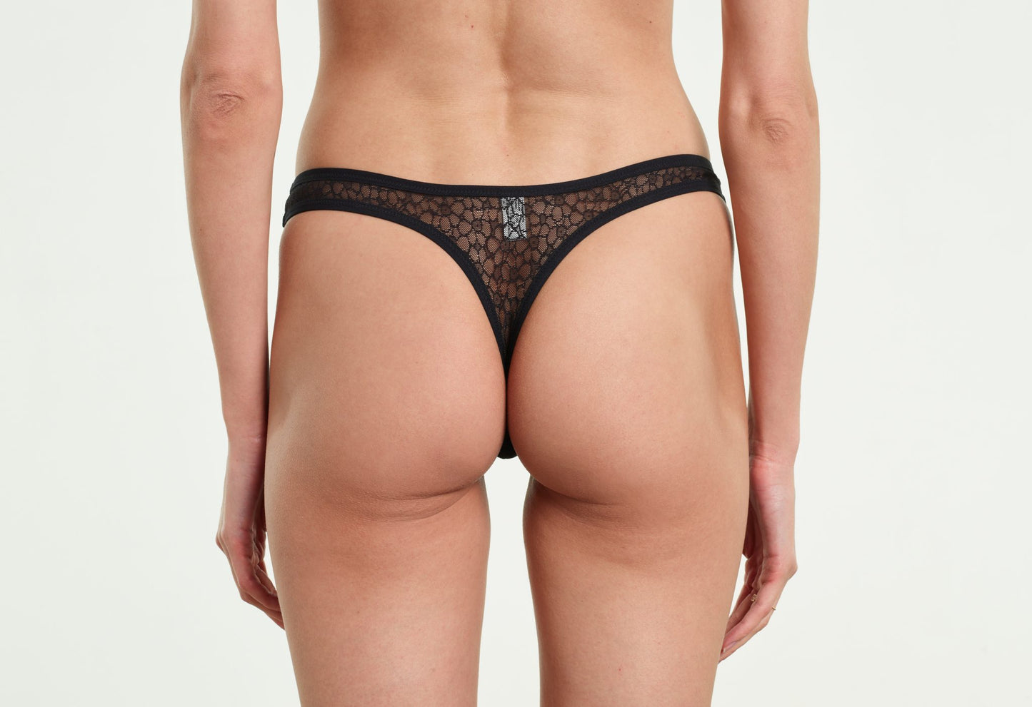Lily Thong