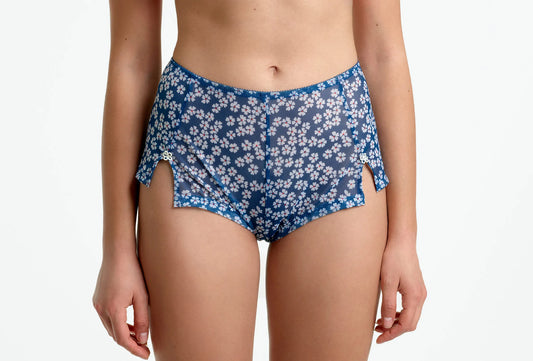 Nina Shorts